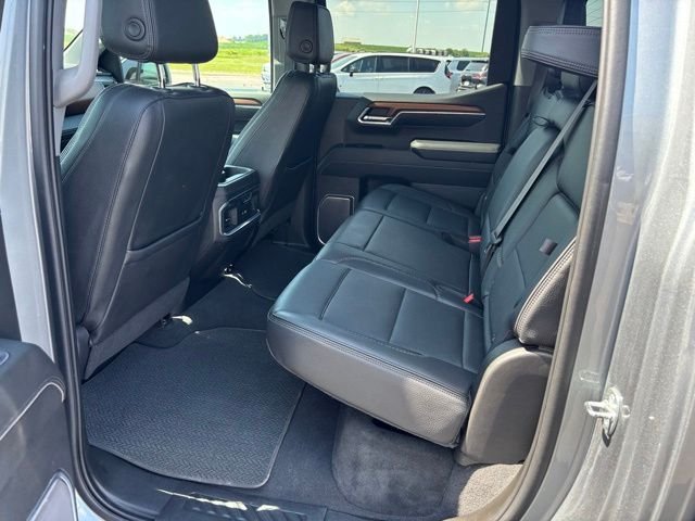 Used 2023 Sterling Metallic GMC Denali image 10