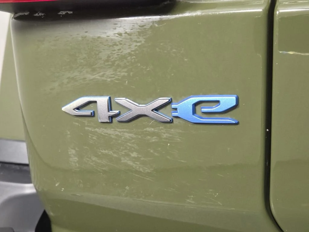 Used 2024 Sarge Green Clearcoat Jeep Rubicon X image 38