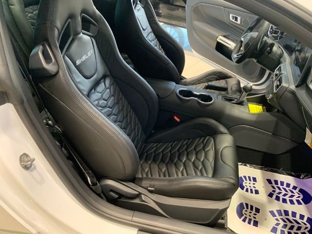 New 2025 Oxford White Ford Shelby GT 350 image 82
