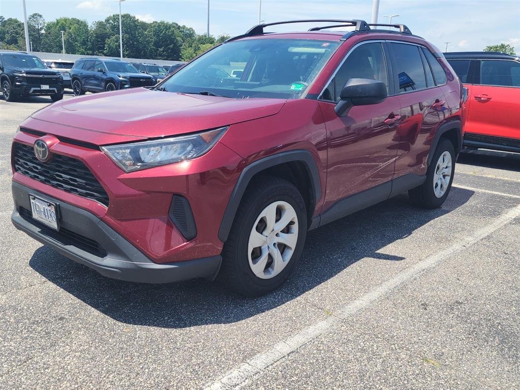 Used 2019 Ruby Flare Pearl TOYOTA LE image 1