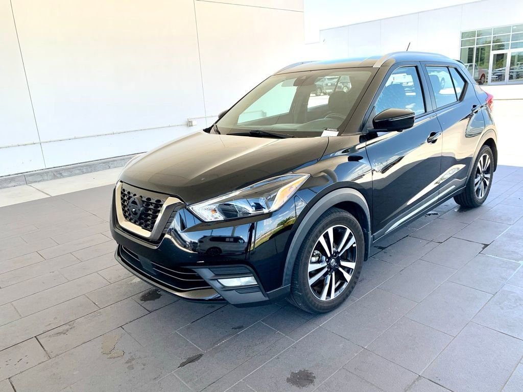 2020 Nissan Kicks SR