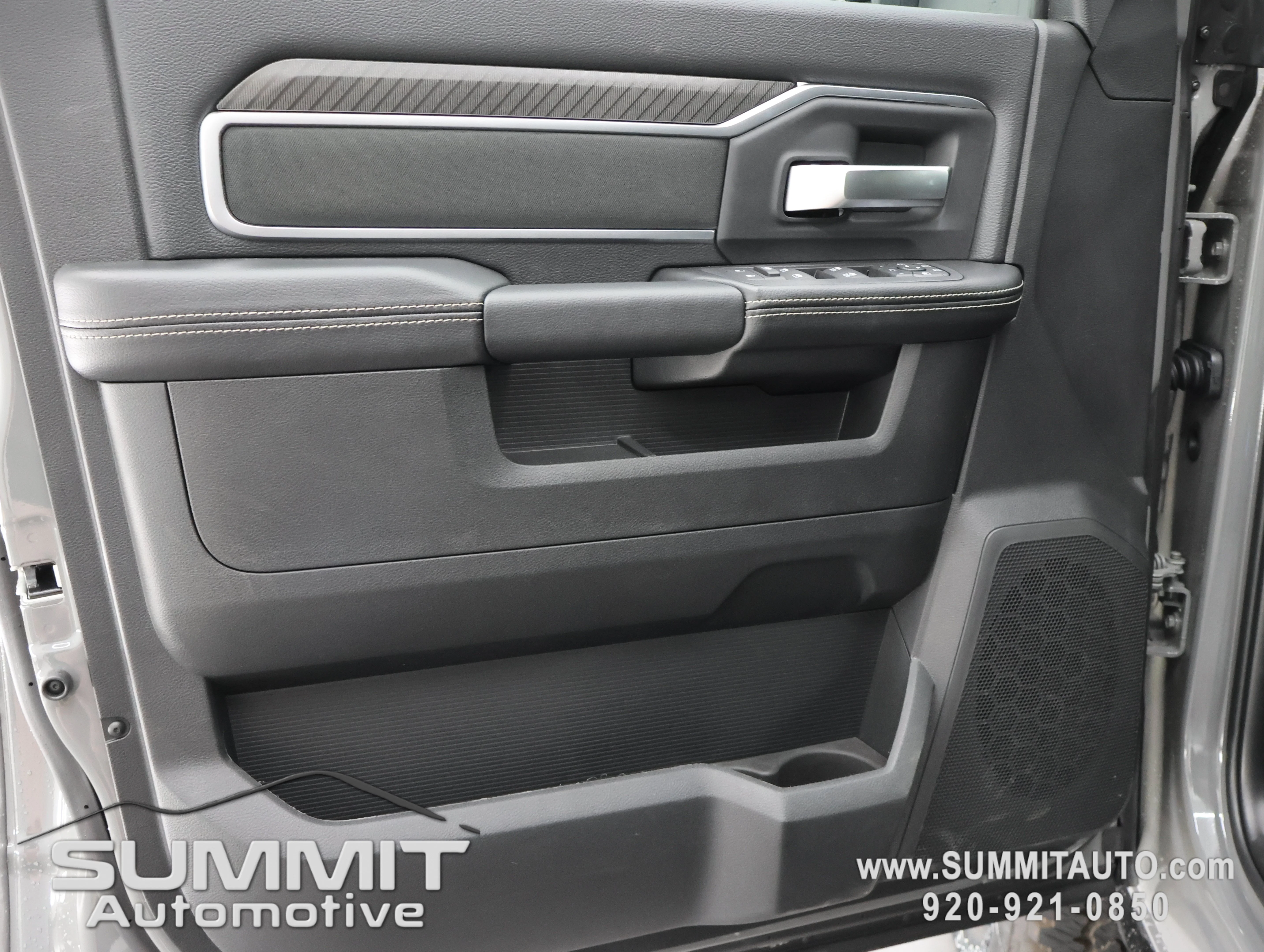 New 2026 Ceramic Gray Clearcoat RAM Big Horn image 46