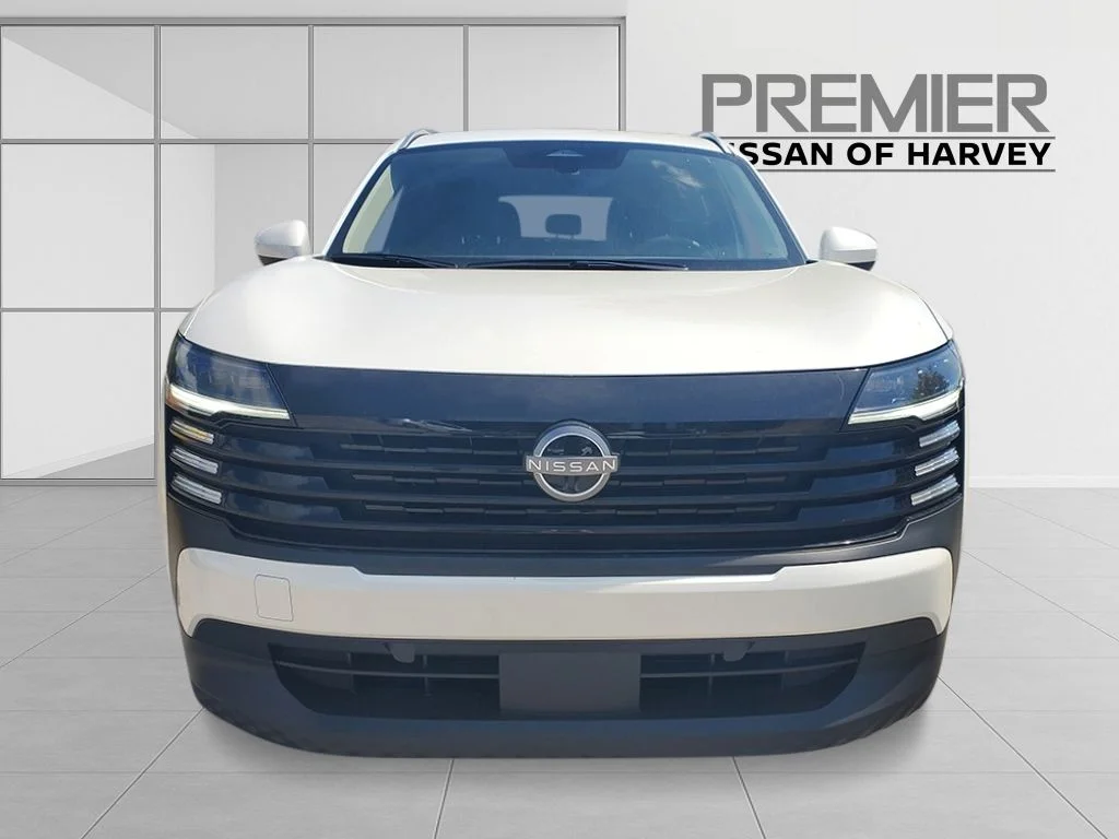 Used 2026 Aspen White Nissan SV image 8