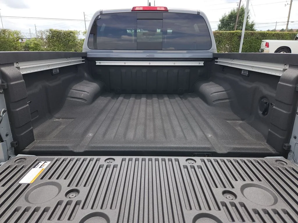 2026 Nissan Frontier PRO-X - Photo 9