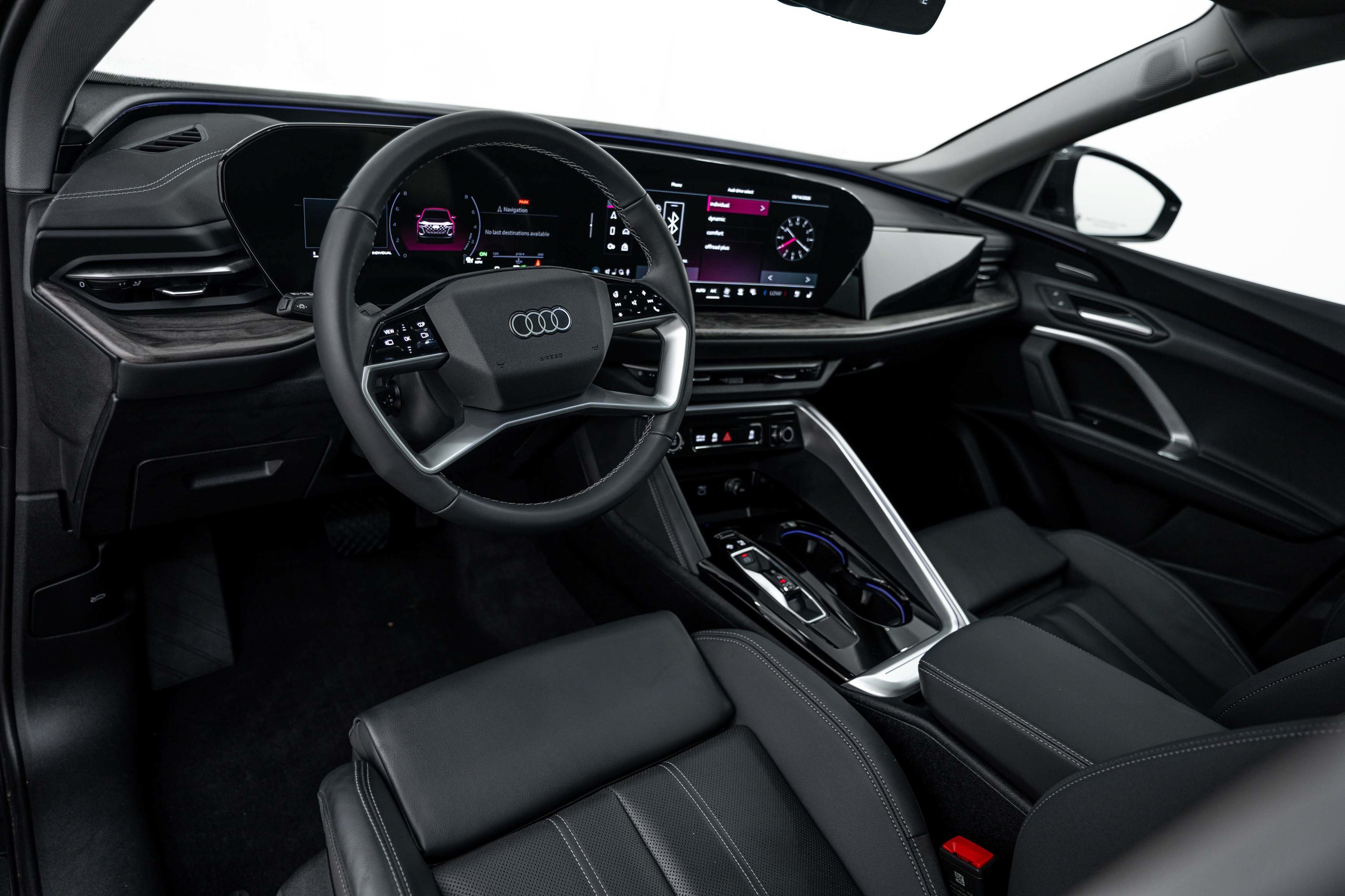 Used 2025 Tambora Gray Metallic Audi Premium Plus image 10