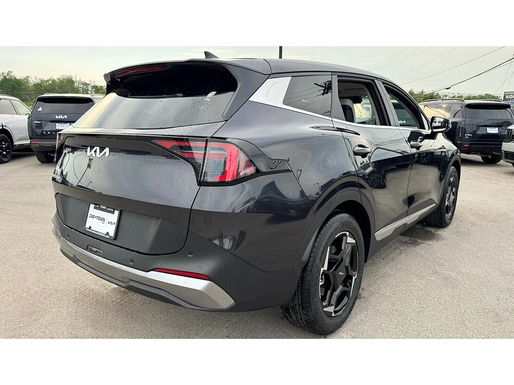 New 2026 Gry Kia EX image 4