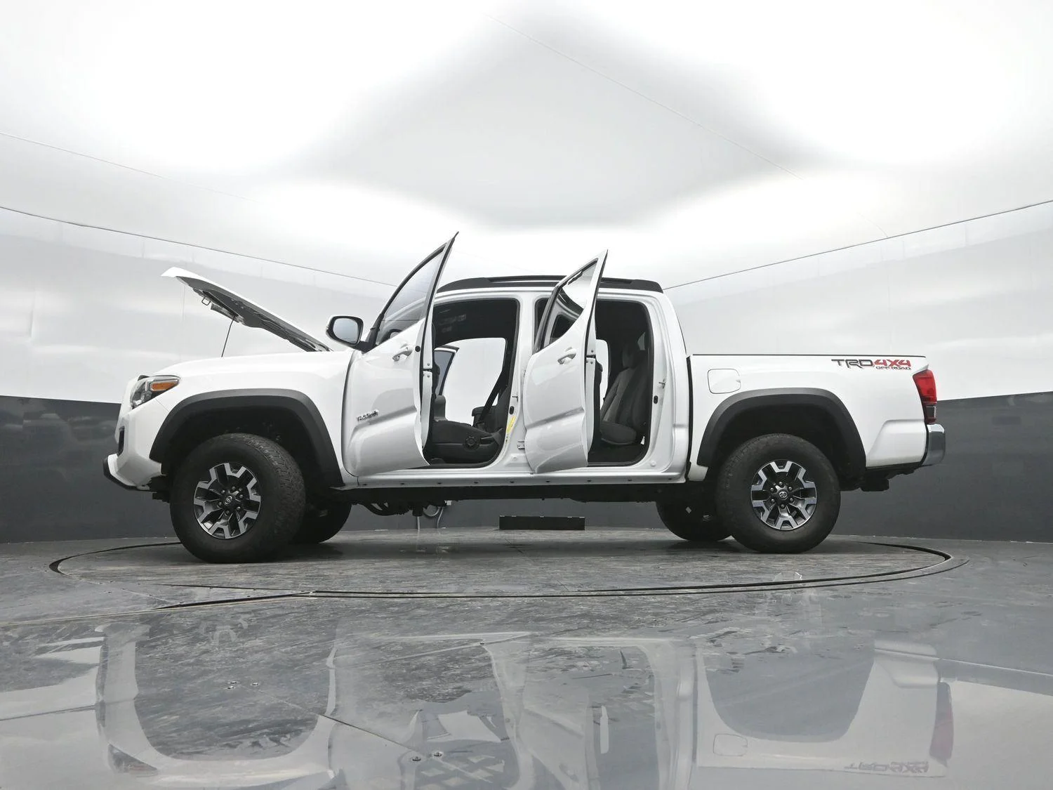 Used 2017 Super White Toyota TRD Off-Road image 47