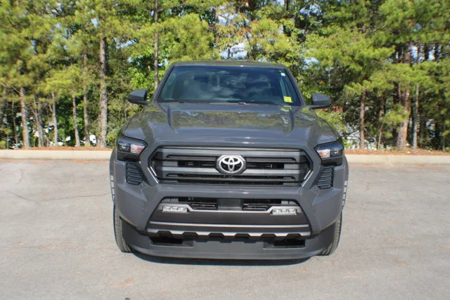 Used 2025 Underground Toyota SR5 image 15