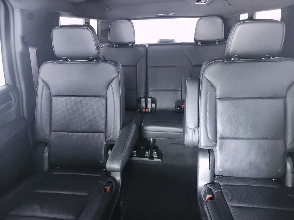 Used 2022 Green GMC Denali image 21