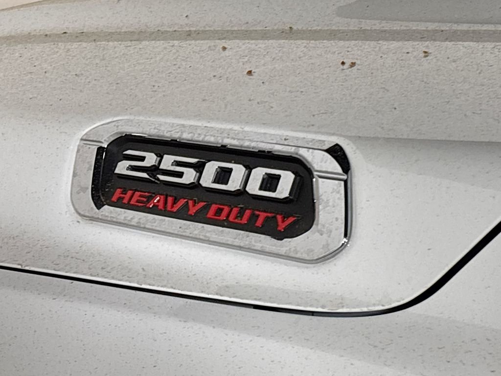 New 2026 Bright White Clear-Coat Exterior Paint RAM Big Horn image 24