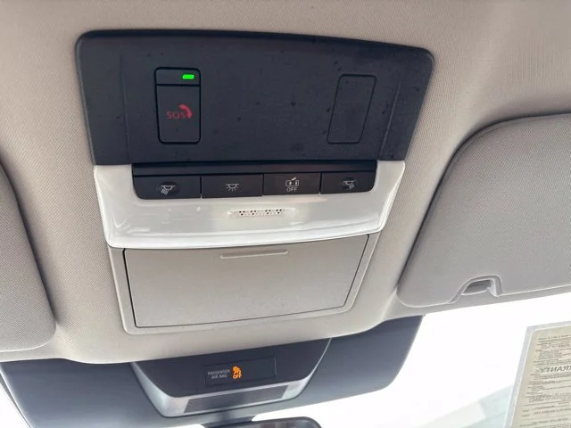 Used 2025 Silver Nissan SV image 19