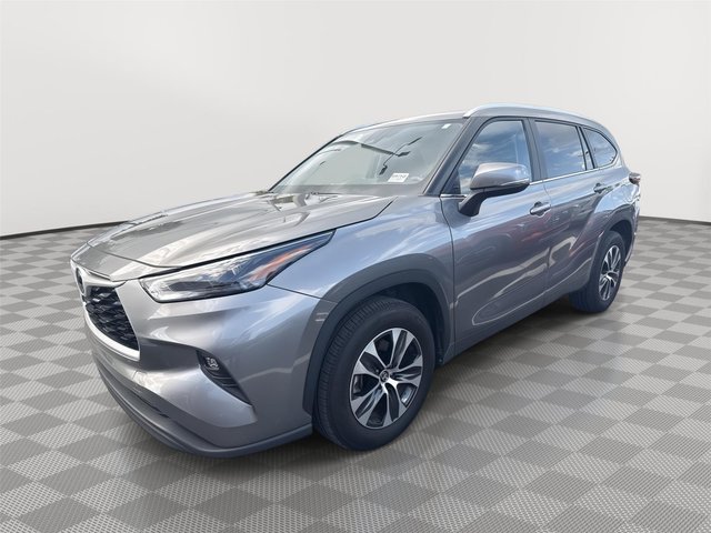 2025 Toyota Highlander XLE
