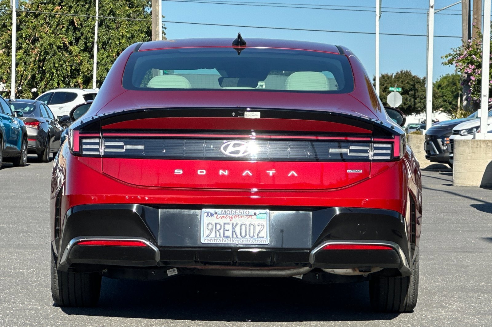 Certified Used 2025 Ultimate red Hyundai SEL image 5