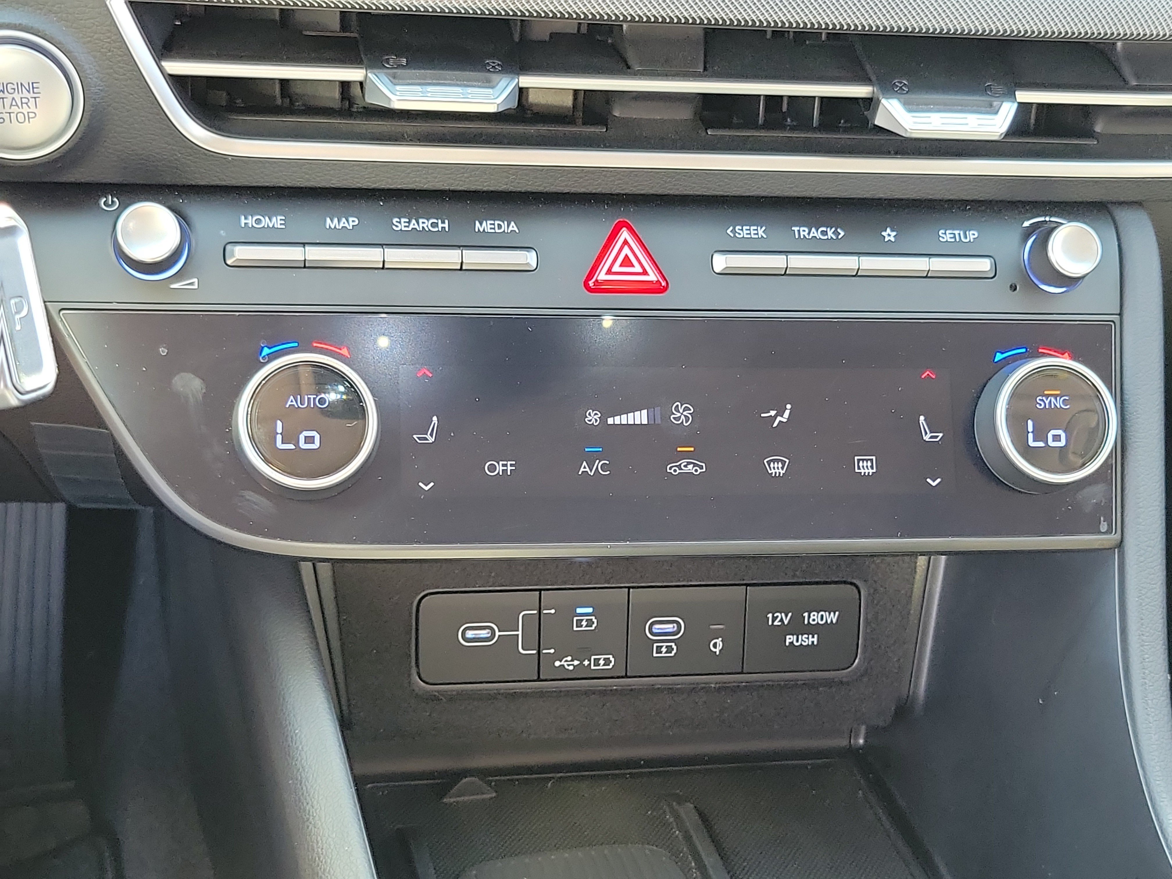 2024 Hyundai Sonata SEL - Photo 16