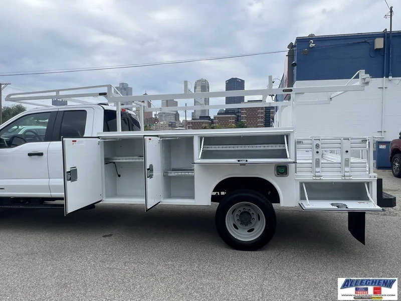 New 2026 Oxford White Ford F-550® XL image 9