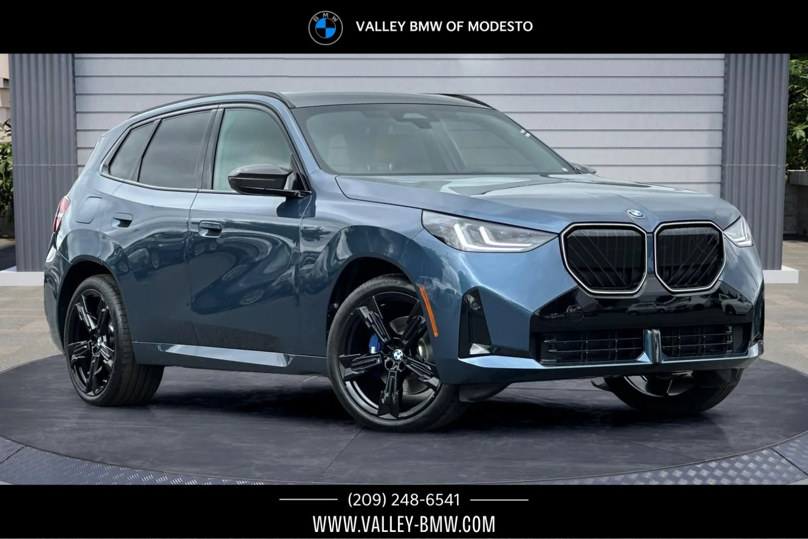 2026 BMW X3 30 XDRIVE's photo