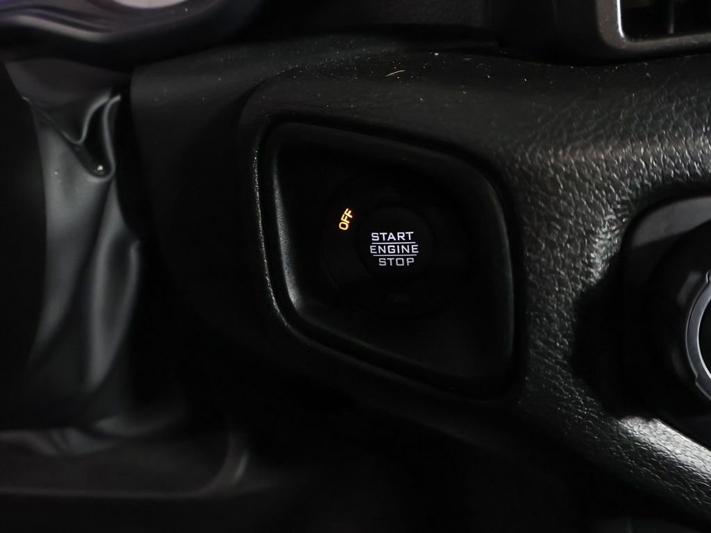 Used 2025 Black Jeep Sport S image 32