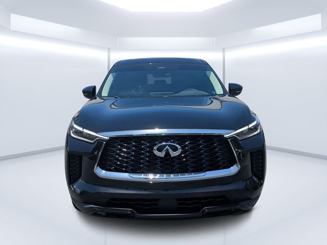 Used 2023 Black INFINITI PURE image 8
