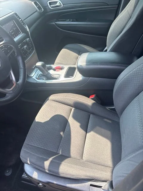 2019 Jeep Grand Cherokee Laredo E - Photo 12