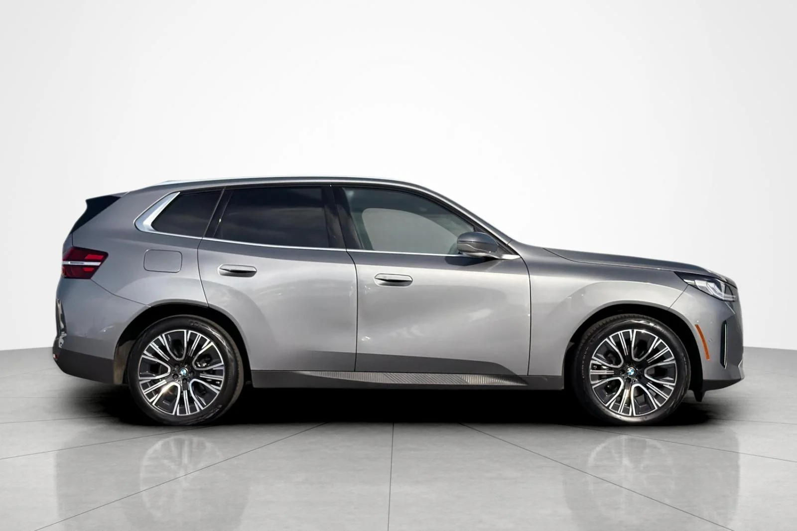 Certified Used 2026 Skyscraper Grey Metallic BMW 30 xDrive image 6