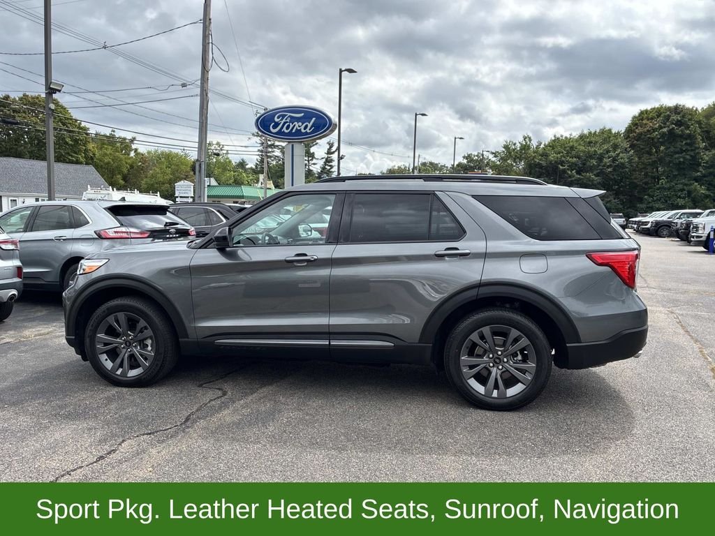 Used 2023 Gray Ford XLT image 2