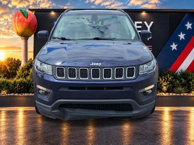 Used 2021 Blue Jeep Latitude image 8