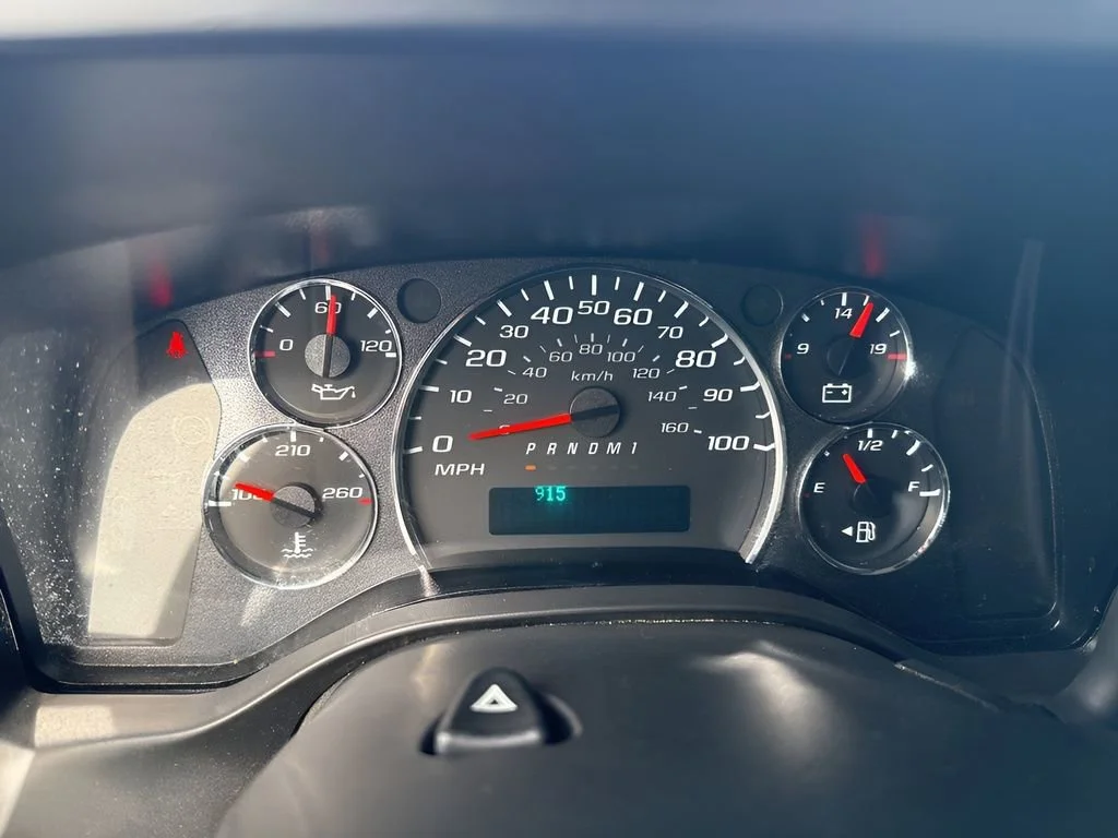 Used 2023 Summit White Chevrolet WT image 19