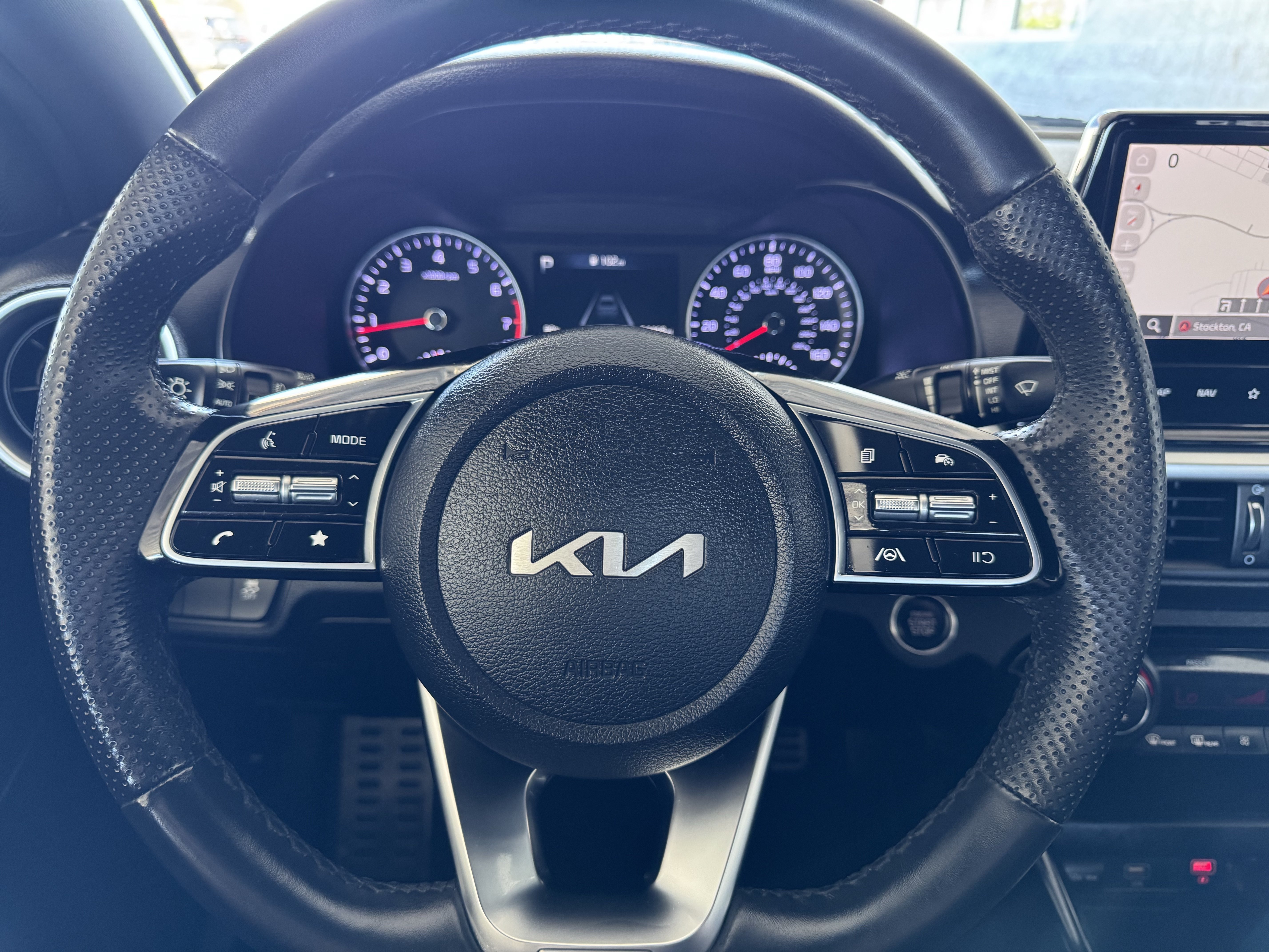 2023 Kia Forte GT-Line - Photo 34