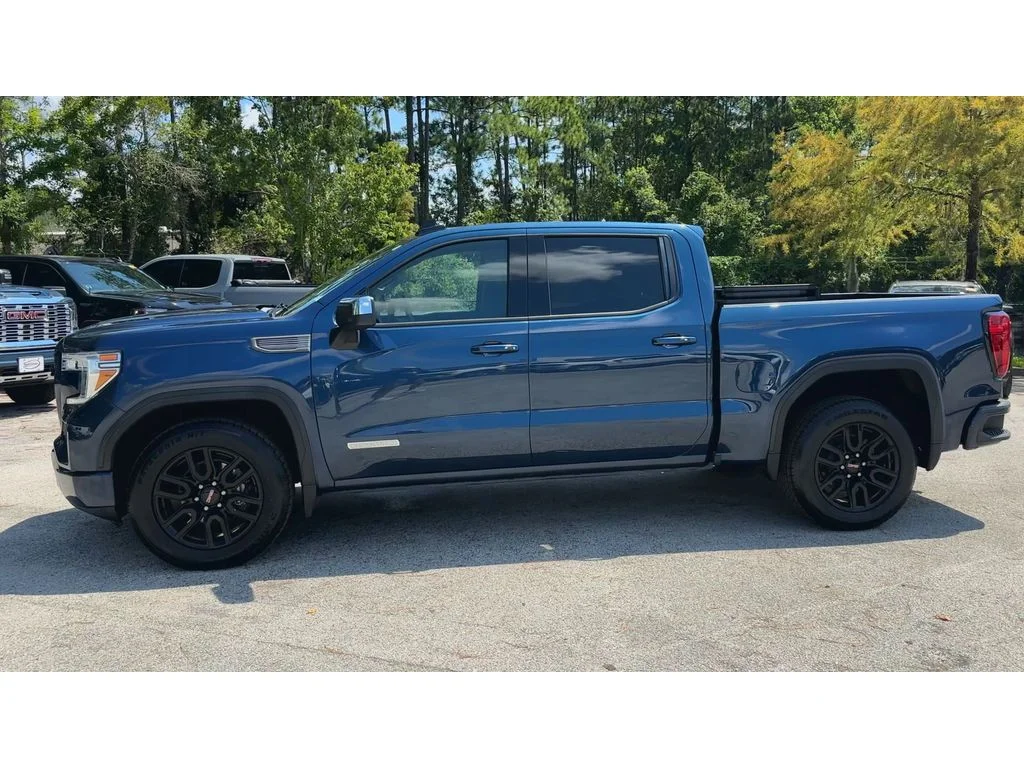 Certified Used 2021 Pacific Blue Metallic GMC Elevation image 5