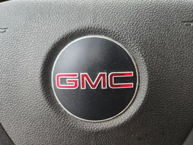 Used 2023 White GMC Work Van image 30