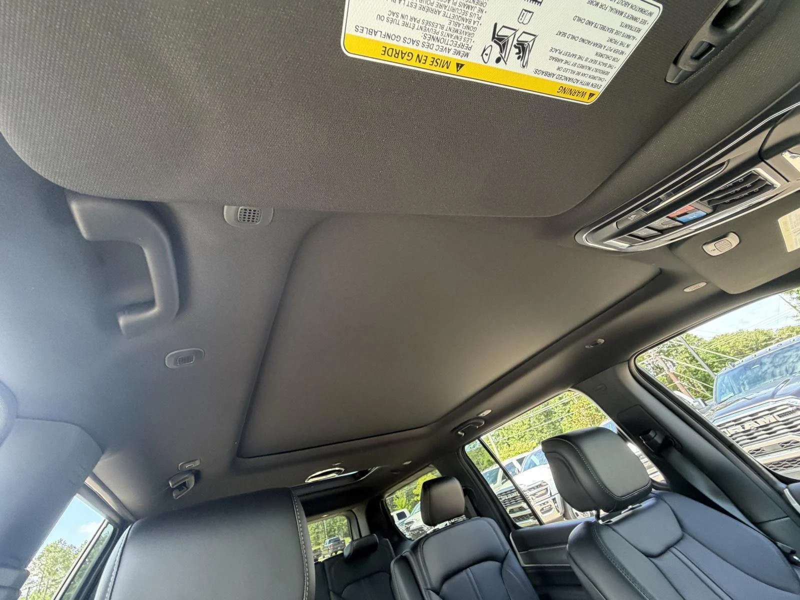 New 2026 Steel Blue Exterior Paint Jeep Upland image 23