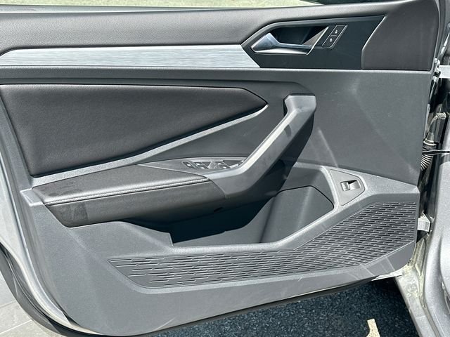 New 2026 Silver Volkswagen 1.5T Sport image 10