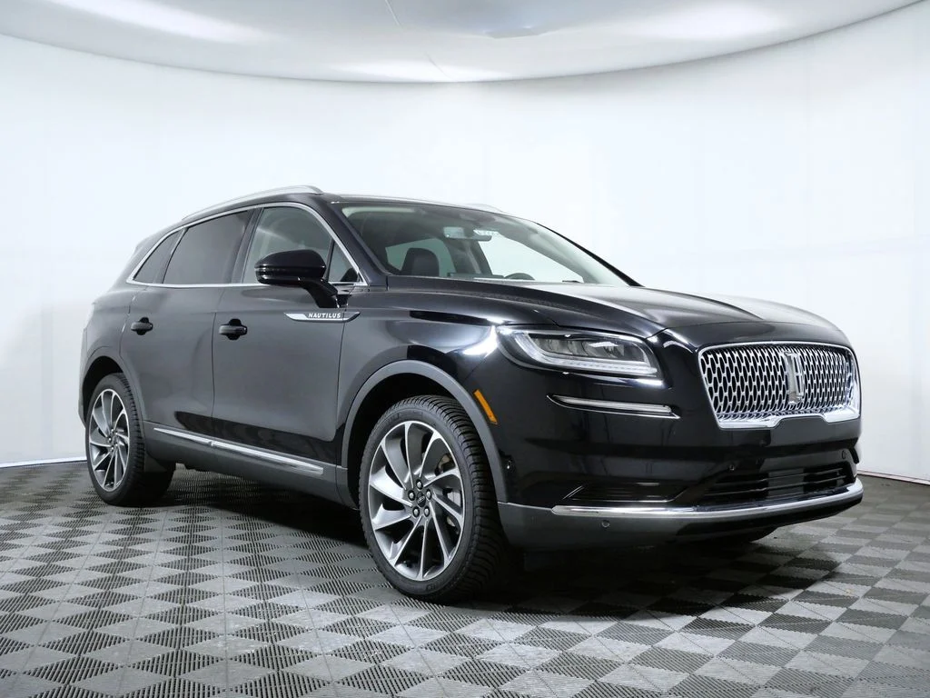 Certified Used 2022 Black Lincoln Reserve image 15