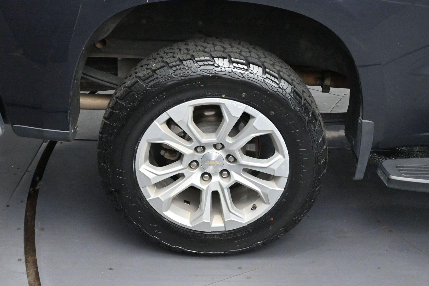 Used 2022 Dark Ash Metallic Chevrolet LTZ image 33