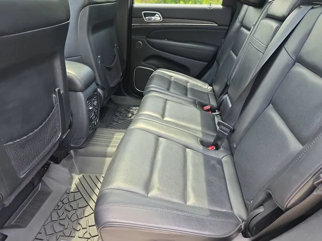 Used 2018 Silver Jeep Overland image 14