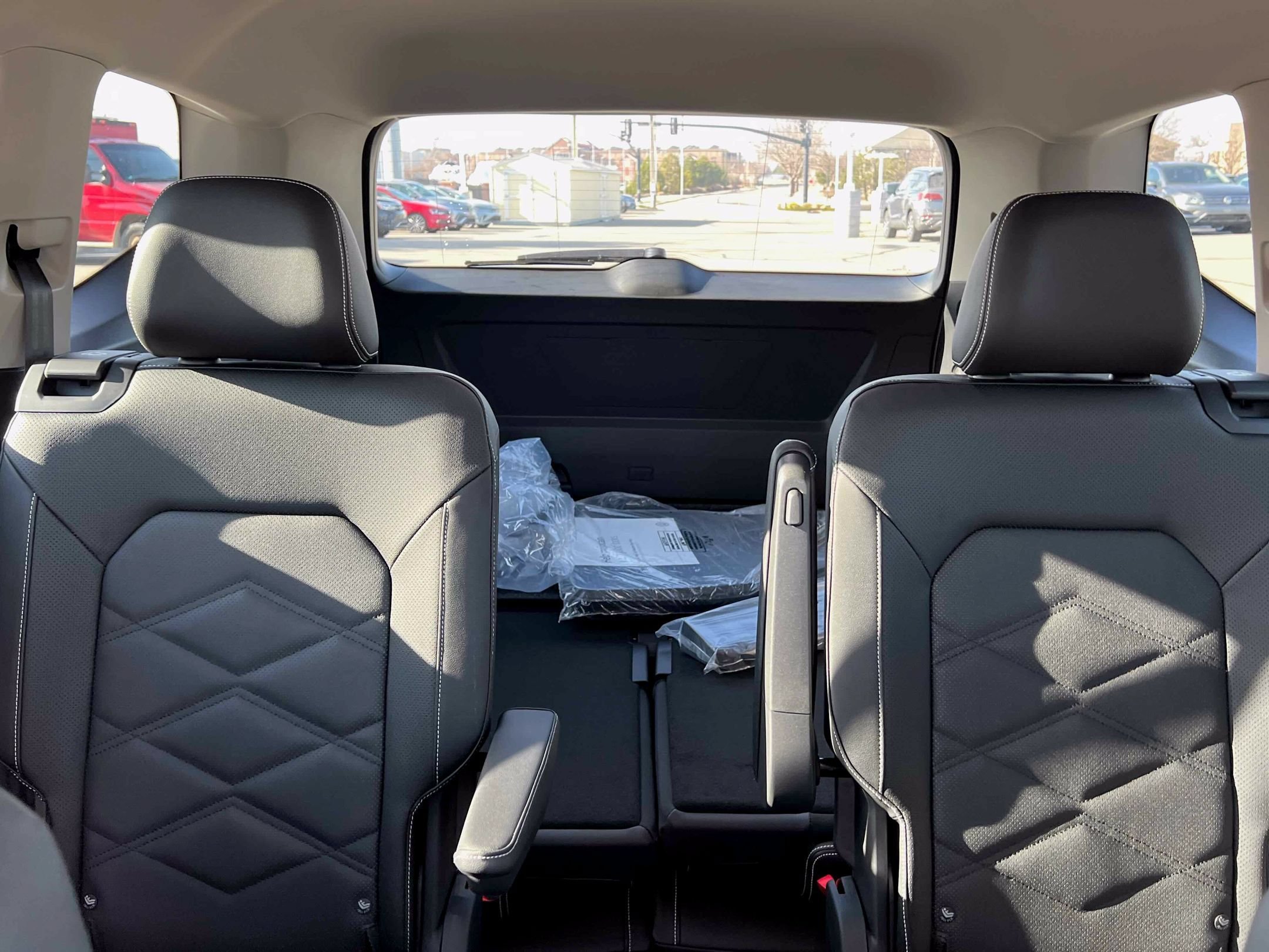 New 2026 Opal White Volkswagen 2.0T SE w/Technology image 23