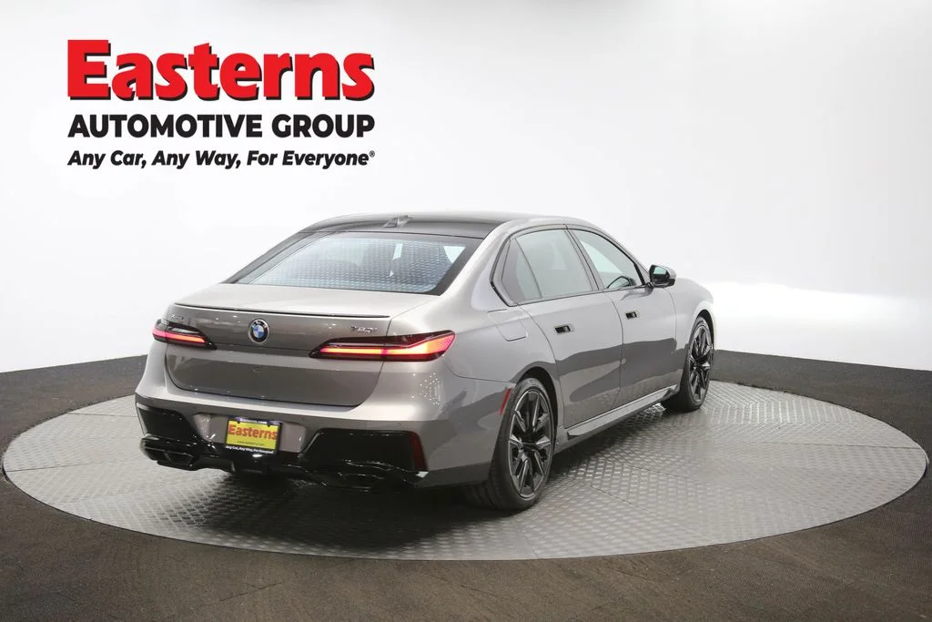 Used 2023 Gray BMW 760i xDrive image 44