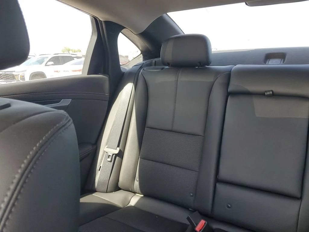 Used 2019 CAJUN RED TINTCOAT Chevrolet LT image 12