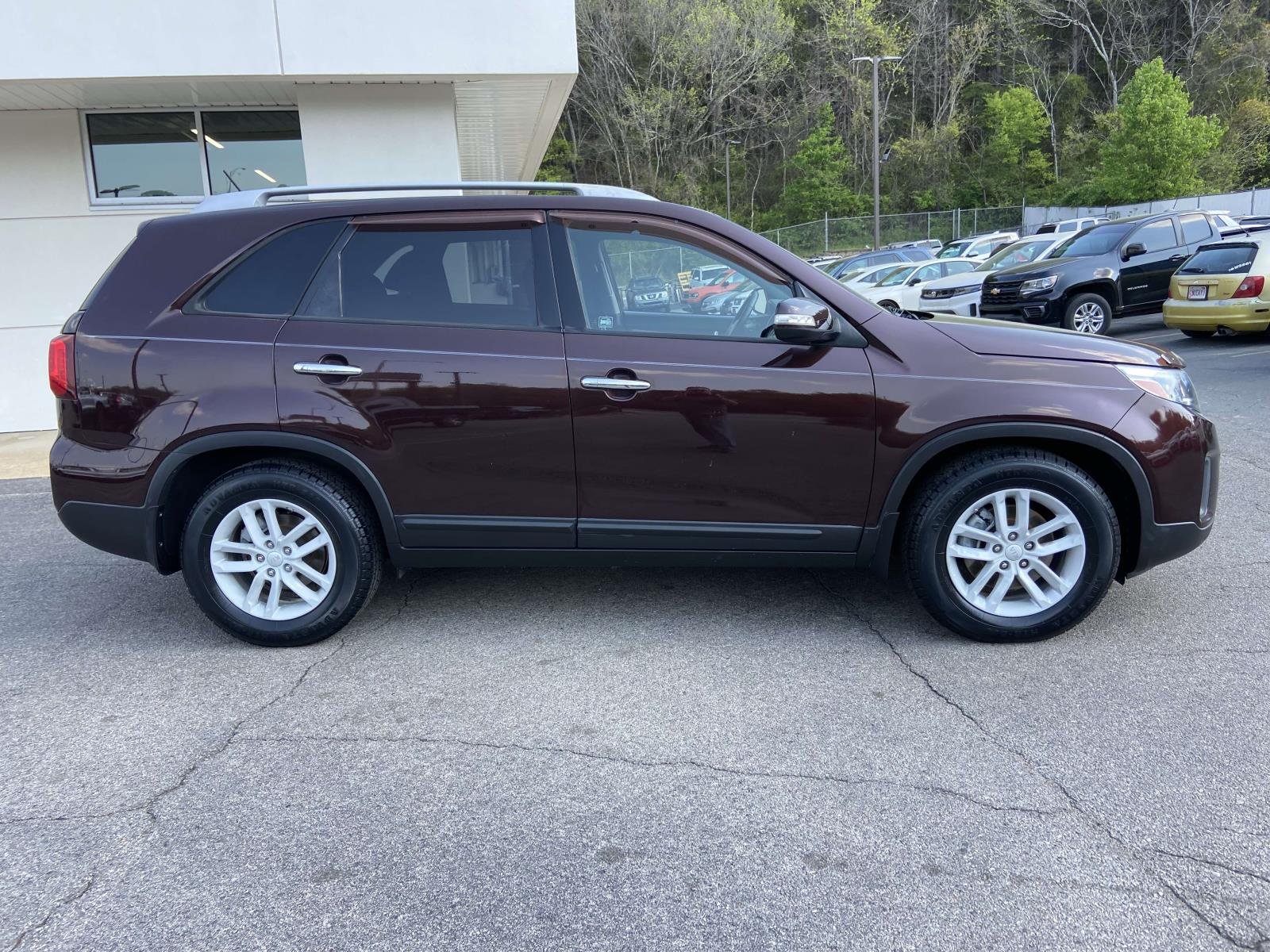Used 2014 Kia Sorento LX with VIN 5XYKT4A69EG542967 for sale in Birmingham, AL