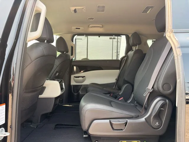 Used 2024 Black Kia EX image 20