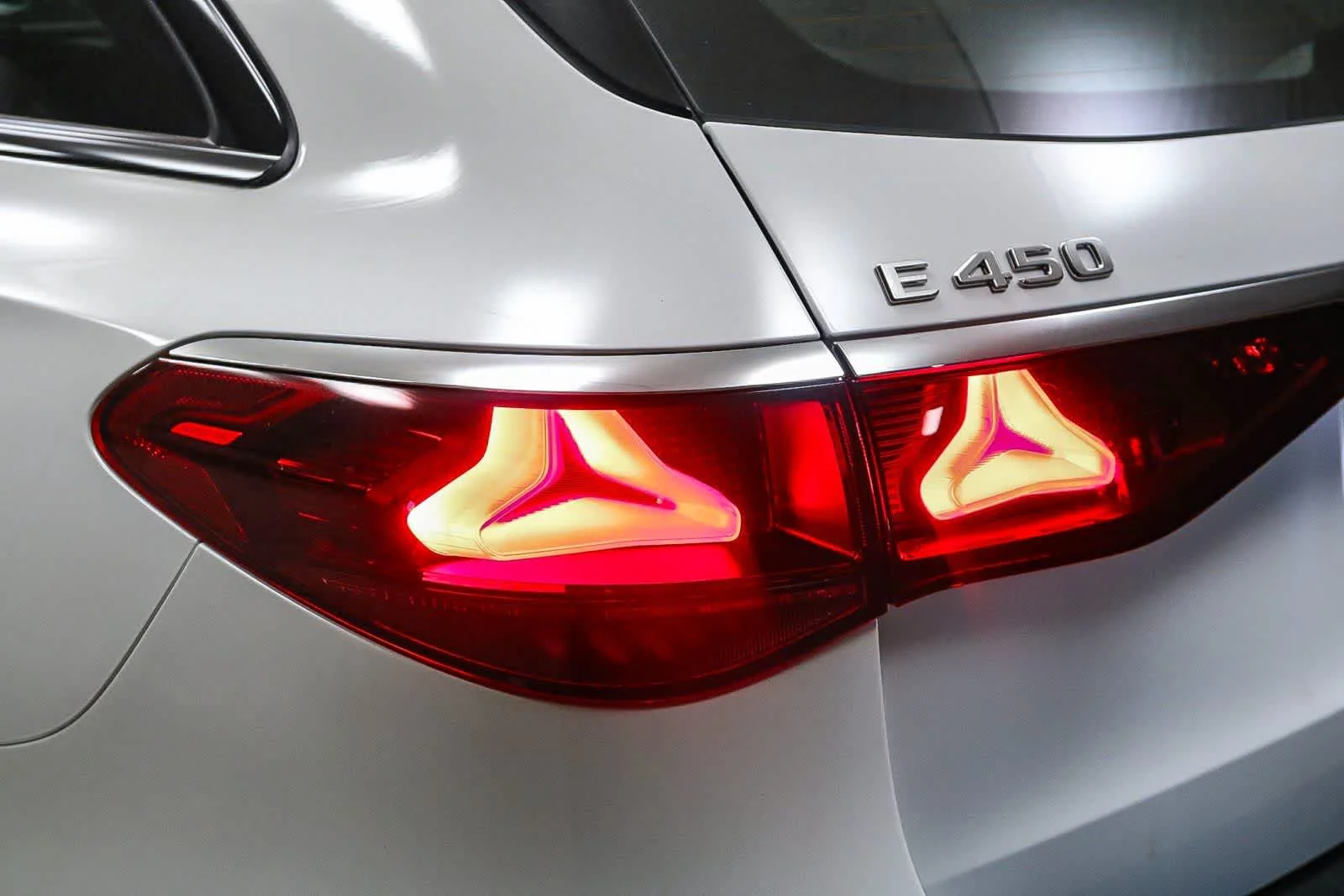 2025 Mercedes-Benz E-Class E450 All-Terrain - Photo 51