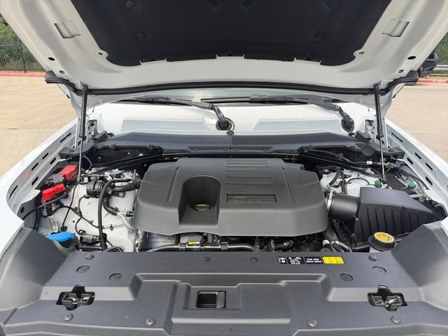 New 2026 Fuji White LAND ROVER X-Dynamic SE image 19
