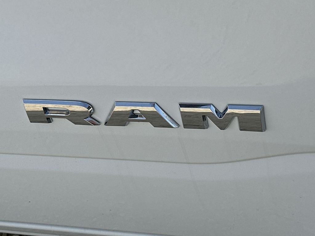 New 2026 Bright White Clear-Coat Exterior Paint RAM Laramie image 38
