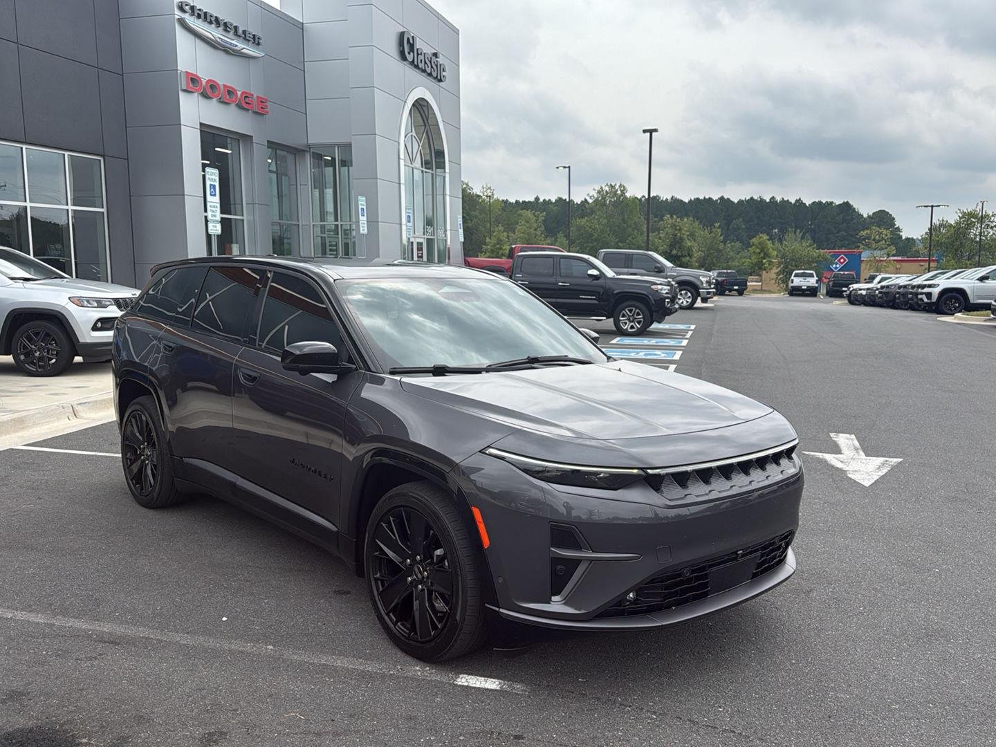Used 2024 Baltic Gray Metallic Clearcoat Jeep Launch Edition image 4