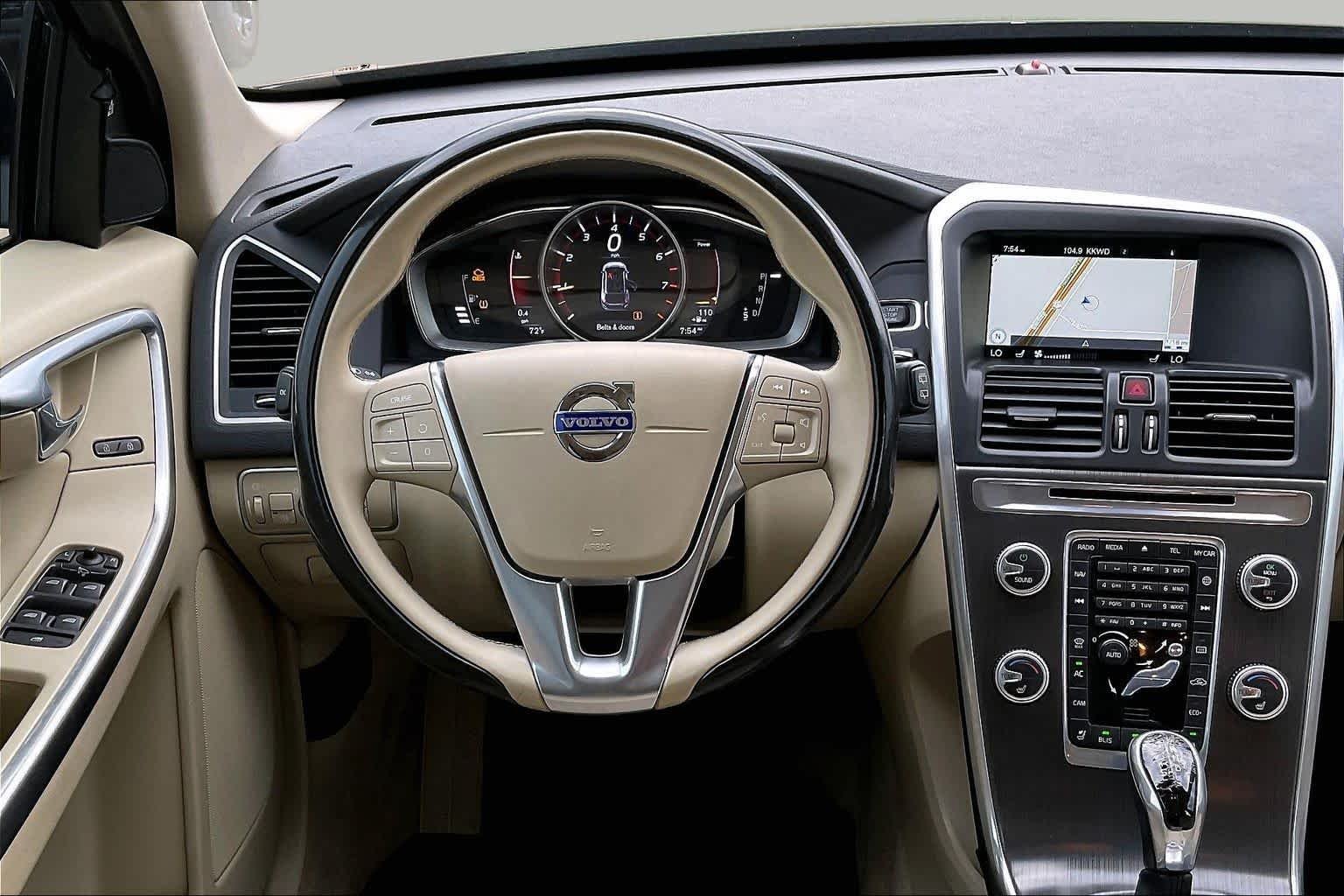 Used 2016 Black Stone Volvo T5 Drive-E Premier image 6