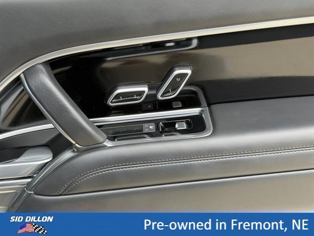 Used 2025 Gray Land Rover SE image 18