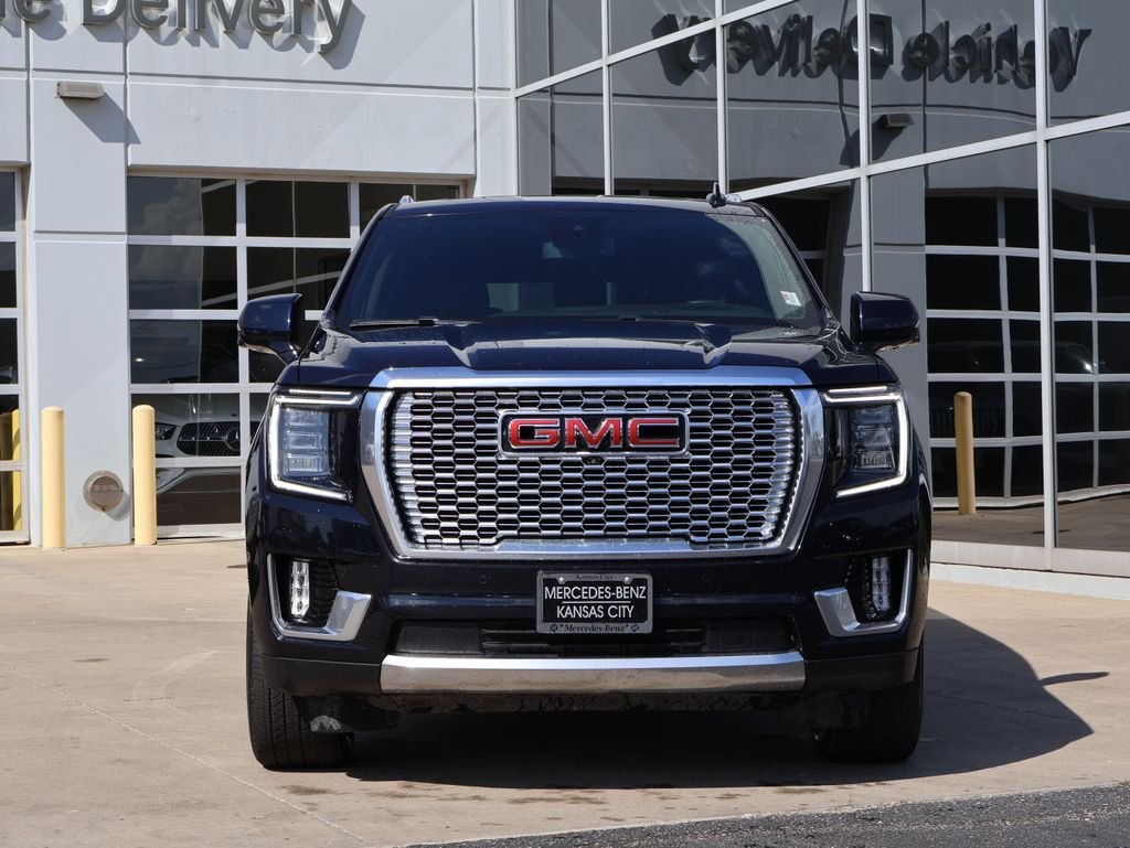 Used 2024 GMC Yukon XL Denali with VIN 1GKS2JKL1RR313863 for sale in Kansas City