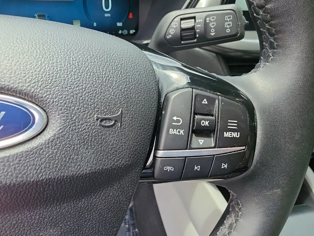 Used 2023 Blue Ford Active image 17