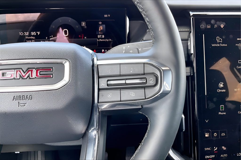 Used 2026 Silver GMC Elevation image 11