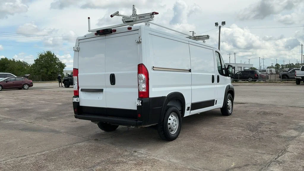 Used 2022 White Ram Low Roof image 6